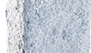 gros plan pour la couleur de la fontaine granit gris clair Sotra'O